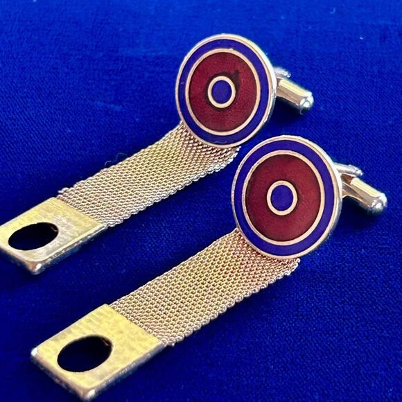 Vintage Blue and Red Bullseye Gold Tone Mesh Wrap Around Cufflinks - Picture 1 of 13